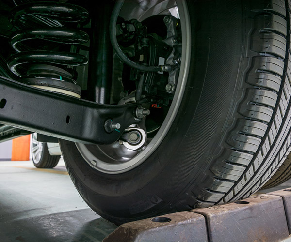 Blog Signs Your Heavy-Duty Truck Suspension Needs Replacement Image